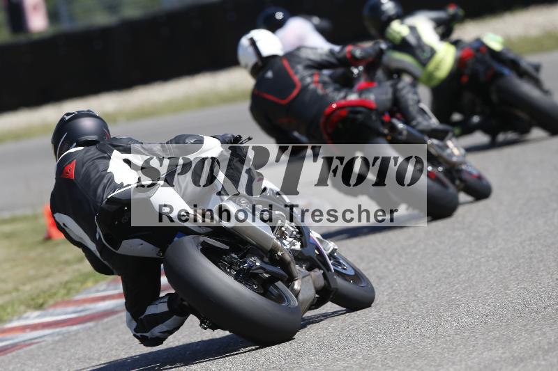 Archiv-2025/16 16.05.2025 PROMAX ADR/Gruppe gruen/unklar